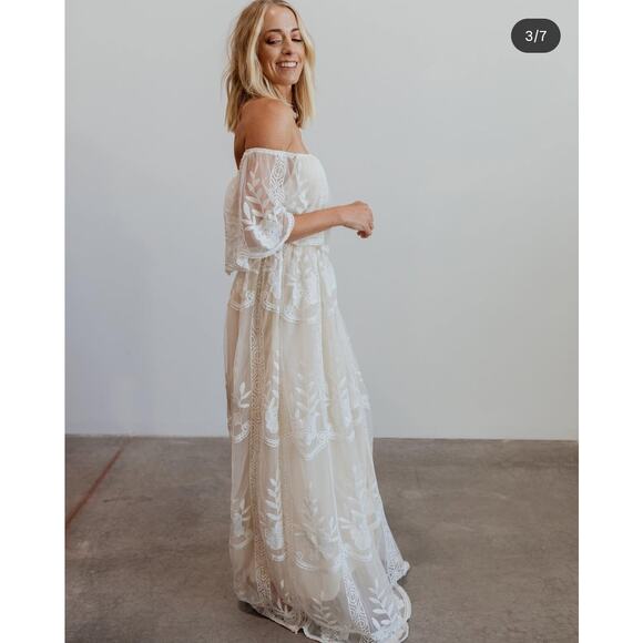 BALTIC BORN Leon White Off Shoulder Embroidered Floral Lace Maxi Dress, XL, NWT - Picture 1 of 16